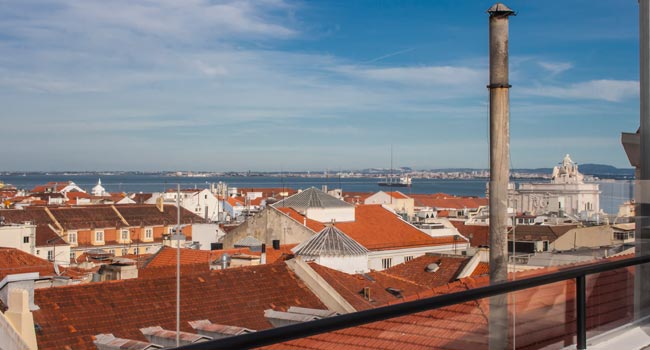 2 bedroom duplex apartment in Chiado, Lisbon